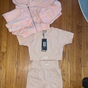 Women's pink activewear set